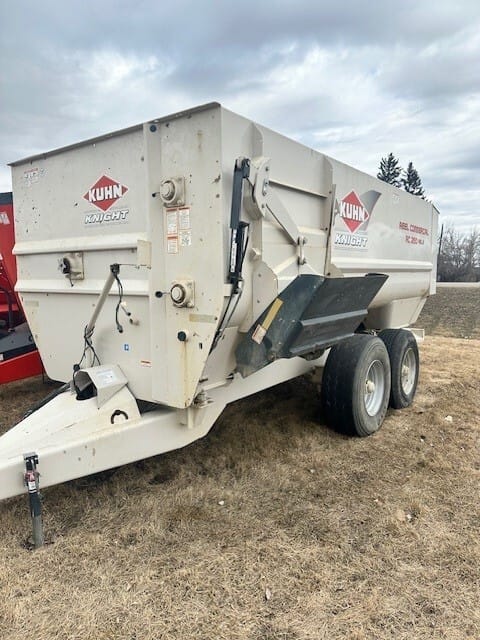 2013 Kuhn Knight RC260 – URC260A0012